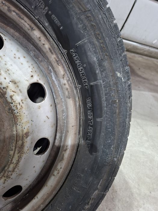 Nissan interstar motor 2.5 euro3,anvelope MS 215/65R16C