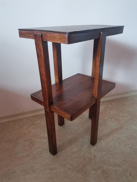 Ретро помощна масичка /цветарник /нощно шкафче