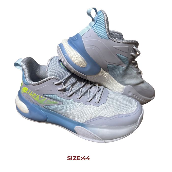 Волейбольный кроссовки