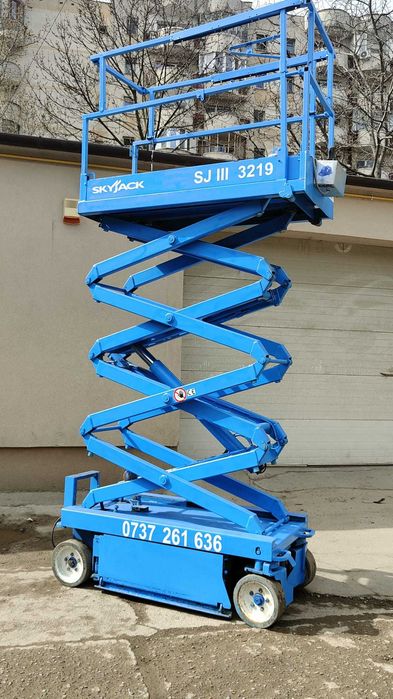 Vând-închiriez nacela electrica 8m înălțime de lucru