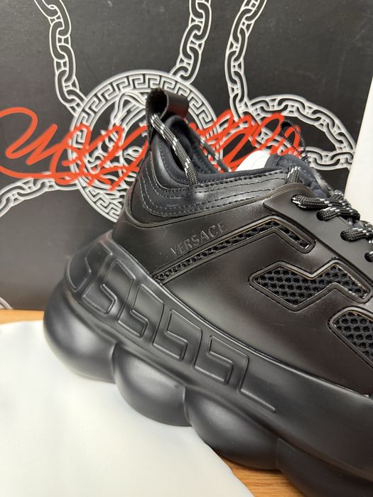 Versace Chain Reaction
