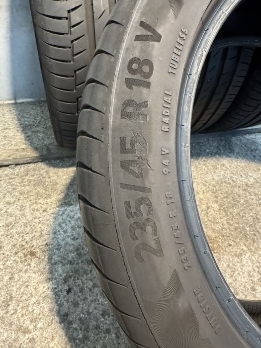 Гуми 235/45/18 CONTINENTAL Premium Contact