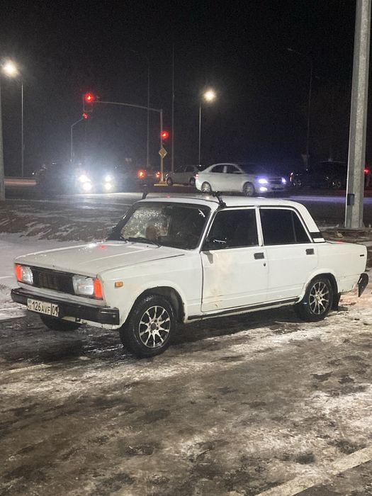 Продам ваз2105  на активном ходу