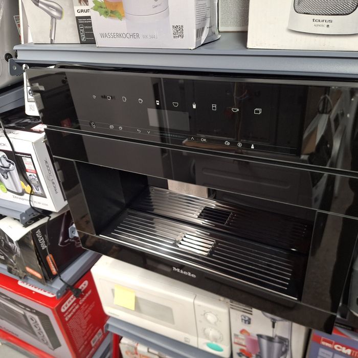 Кафе машина Miele CVA 7440 за вграждане внос от Германия
