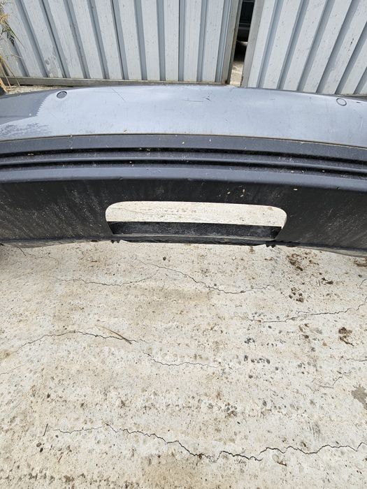 Bară / Spoiler spate VW Touran2007 cu senzori și gaură cârlig