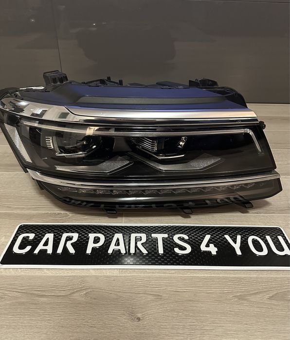 Фар десен VW Tiguan Тигуан