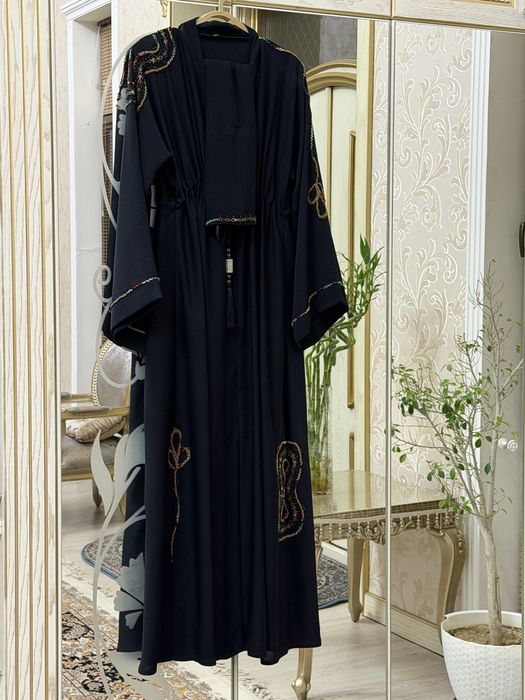 Dubai arginal abaya