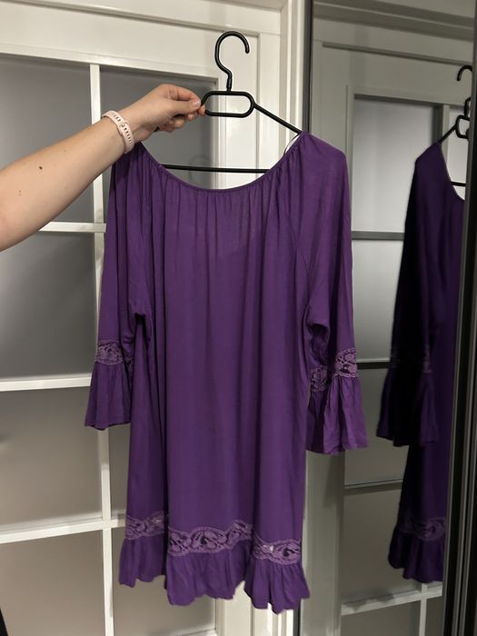 Bluză mov cu dantelă