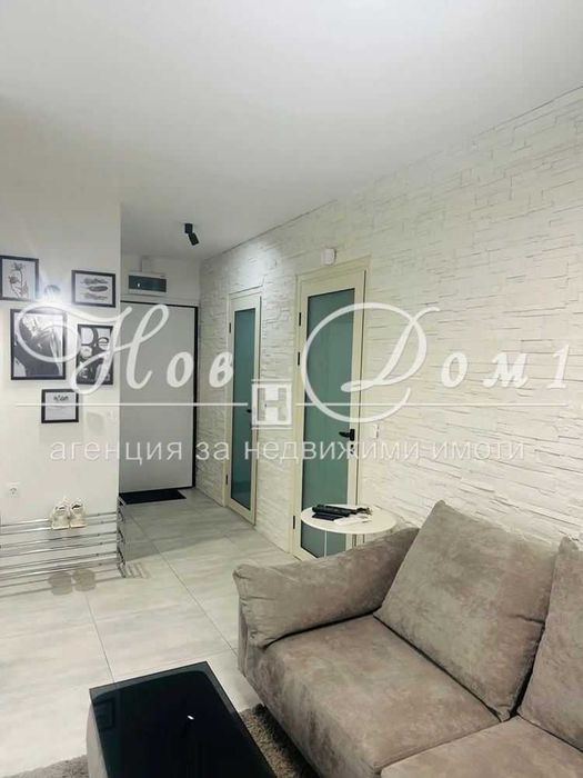 Дава се под наем Тристаен апартамент в Варна, Бриз - 100 кв.м за 1000 € - Снимка #7