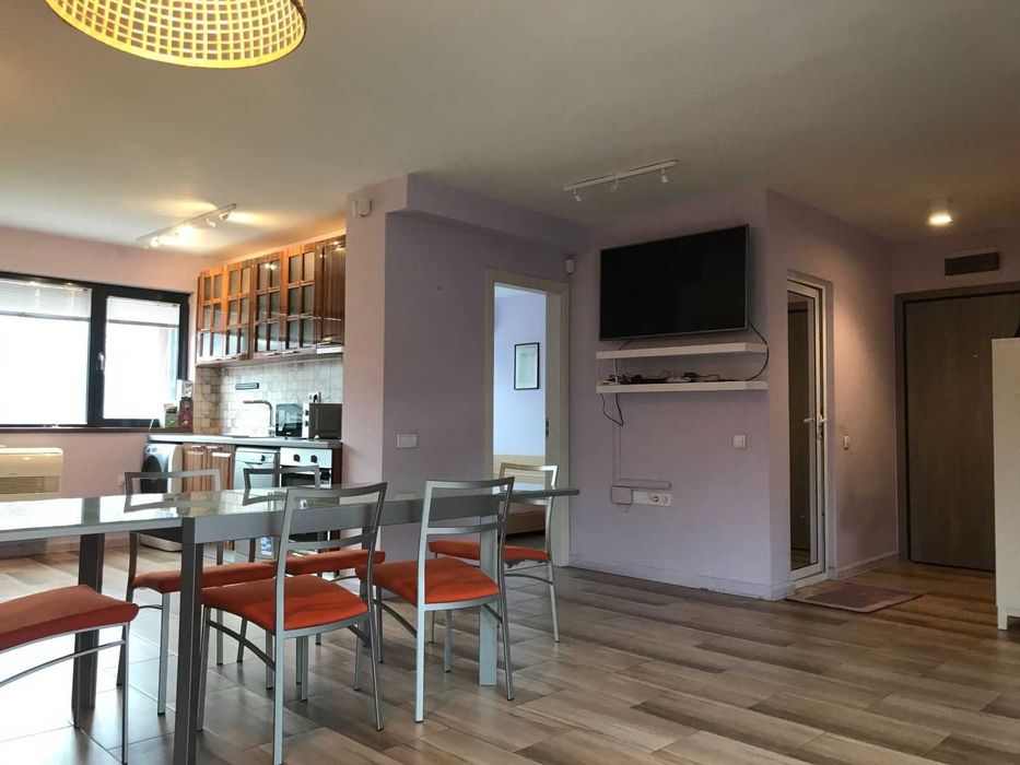 Продава се Тристаен апартамент в Пловдив, Христо Смирненски - 105 кв.м за 1166 €/кв.м - Снимка #1