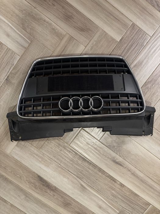 Vand grila originala Audi tt 8j 2006-2013