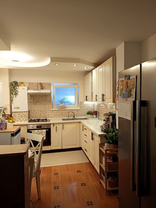 Apartament 3 camere decomandate, PARTER,Cartier  Vitrometan  Medias
