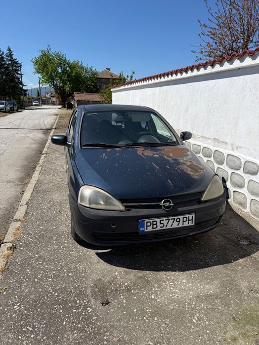 Opel Corsa C 1.2 2002 в движение