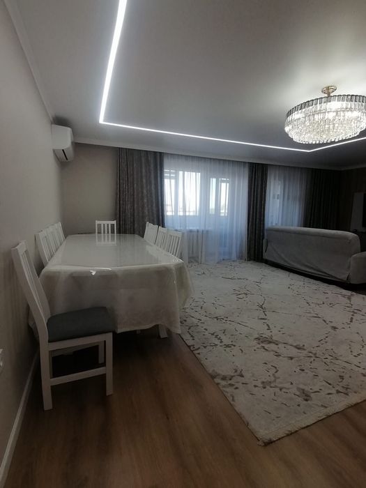 3 комн квартира в районе Школьник
