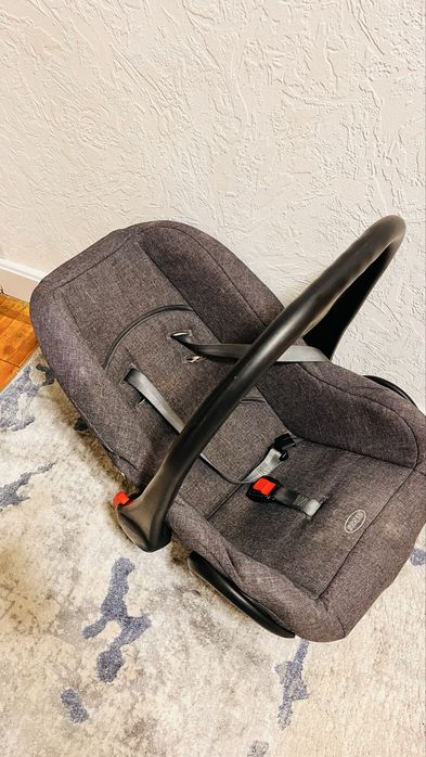 Продаётся детское авто кресло