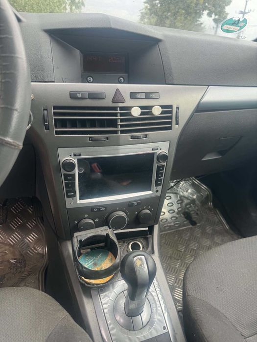 Opel Astra H 1.4 Benzina // 1950€ Negociabil