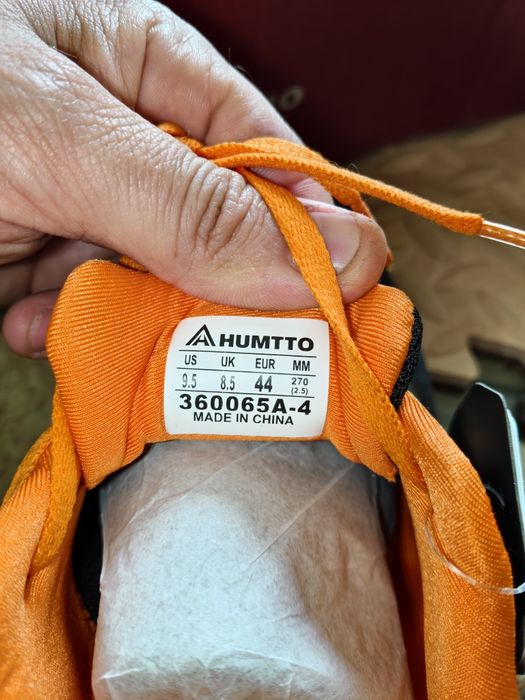 Новые кроссовки Humtto