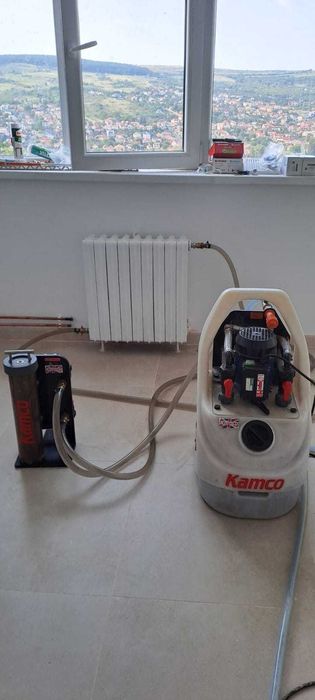 Serviciu de spalare instalatii sanitare si montare centrale termice