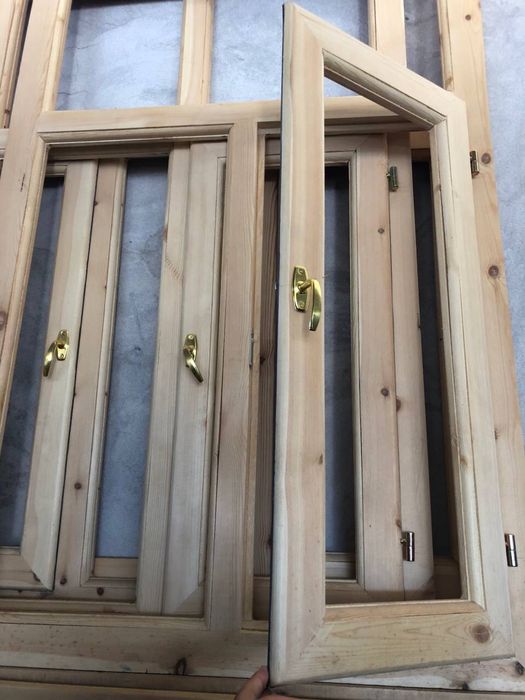 деревянные двери, окно | Yog'och eshik va romlar