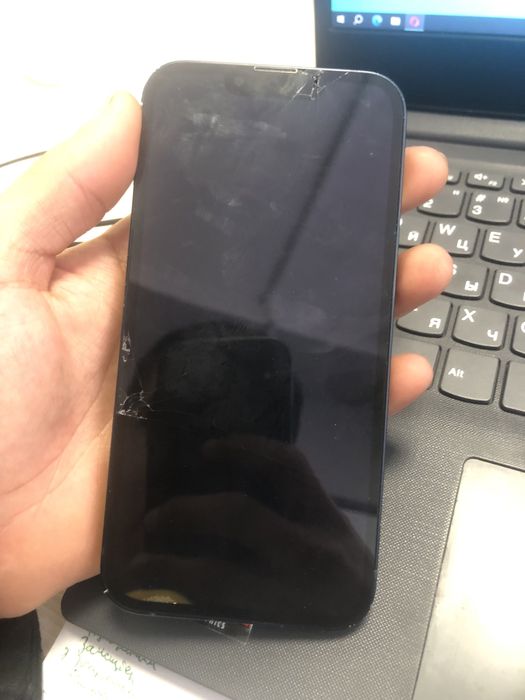 Iphone 13 на запчаста