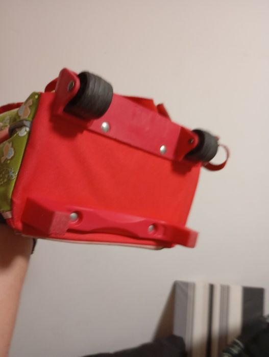 Детска раница куфарче с колела