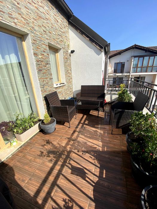 Apartament cu 4 camere si balcon spatios ( cartier Arhitectilor)