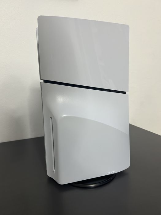 Vand Ps5 in stare perfecta