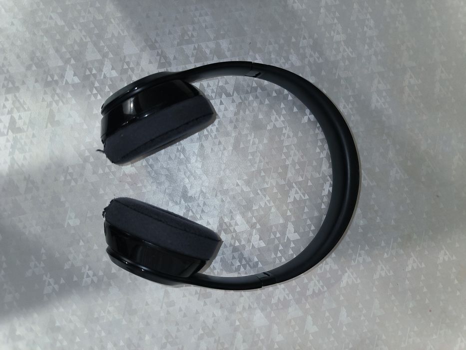Продам Apple Beats Solo 3
