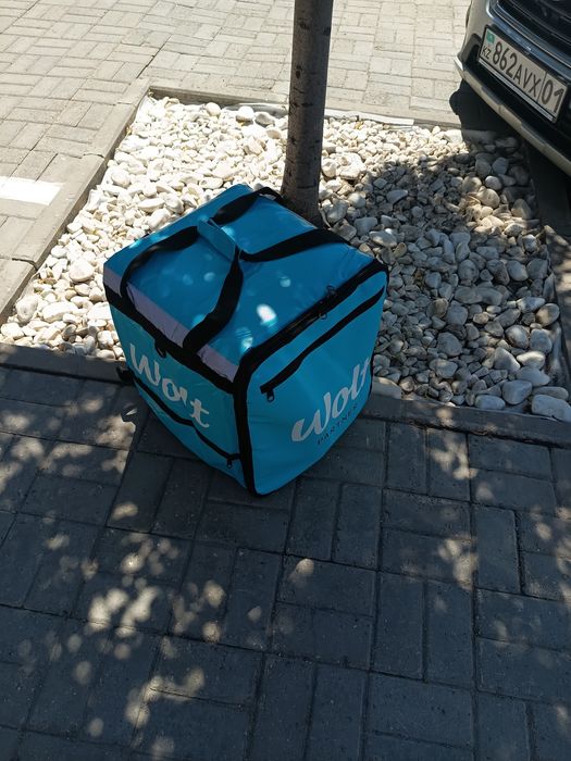 Продам термосумку WOLT