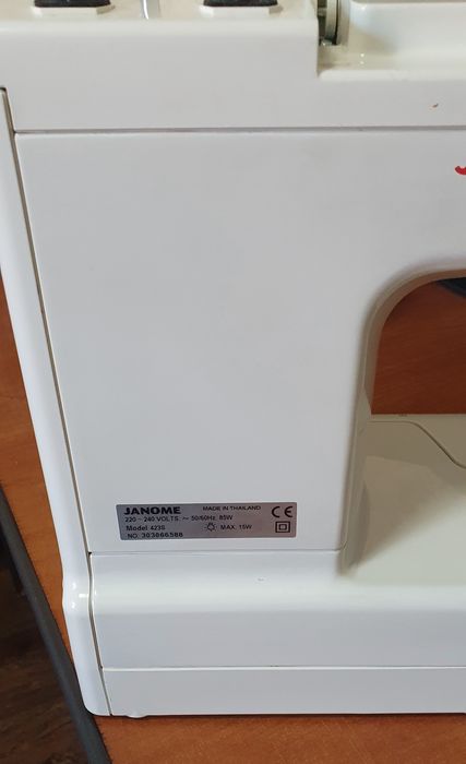 швейная машина Janome 423s