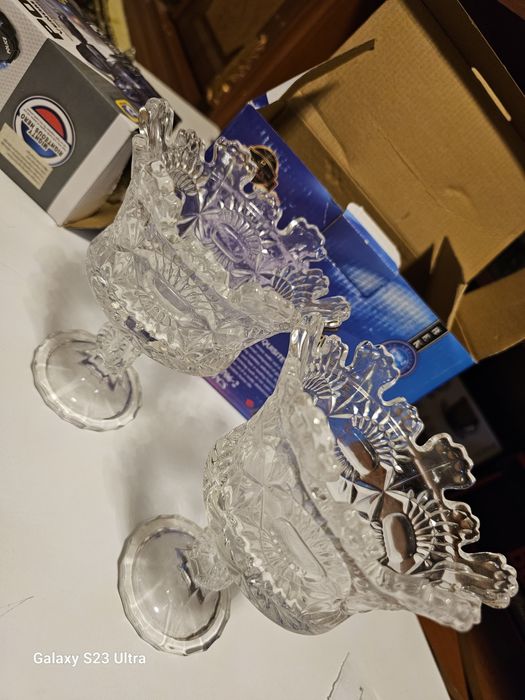 Xrustal vaza shkalat uchun