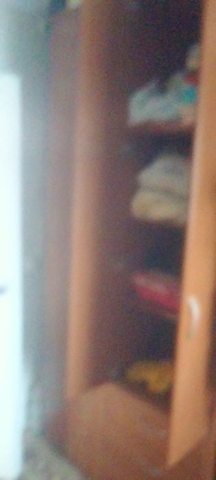 Продам срочно шифонер