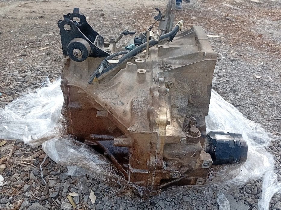 Продам коробку U340