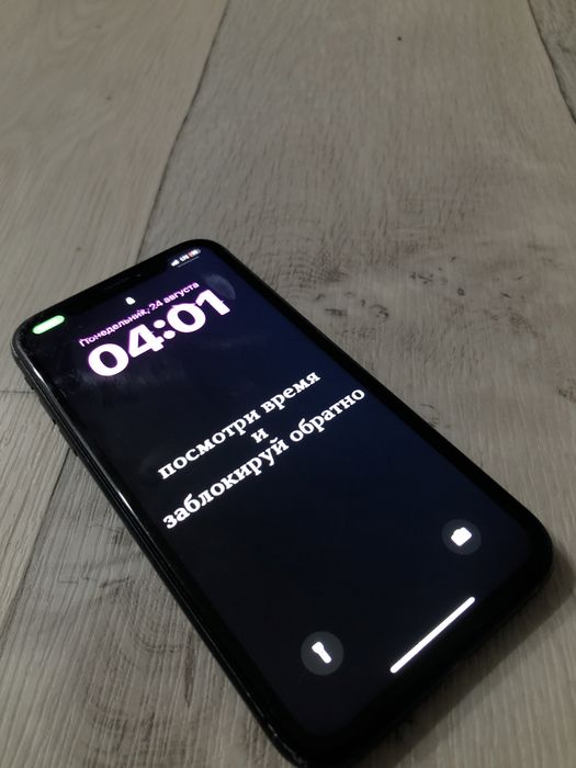 Продам айфон хр 64gb