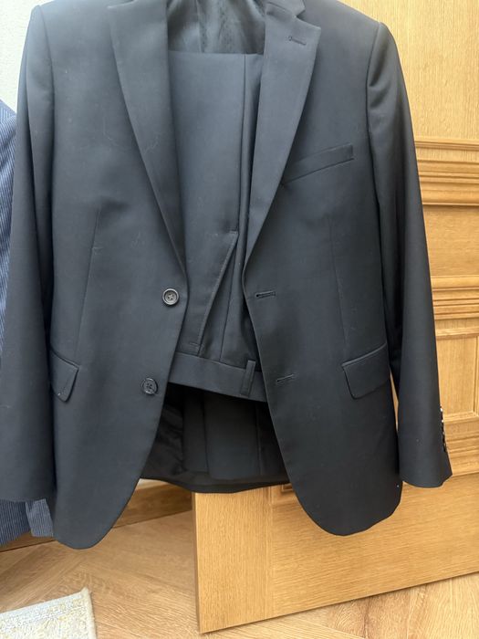 Классический костюм.