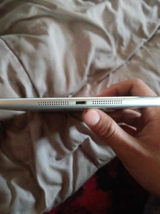 IPad de vânzare la 250 lei