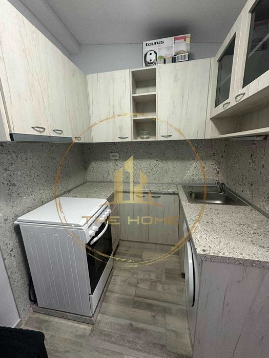 Дава се под наем Двустаен апартамент в Варна, Колхозен пазар - 40 кв.м за 290 € - Снимка #2