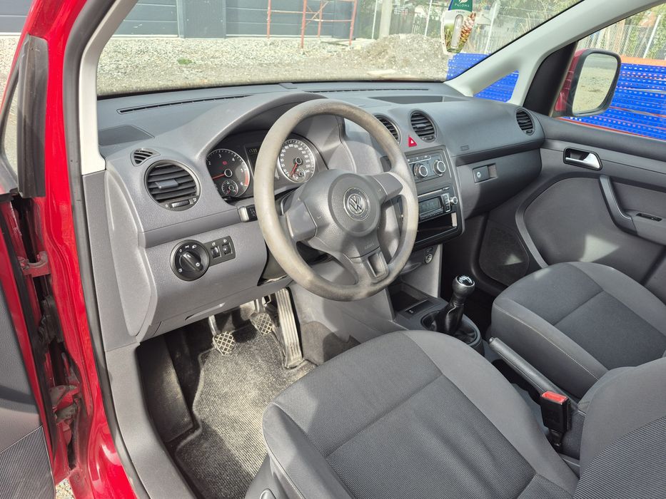 VOLKSWAGEN Caddy 2012 — imagine 4