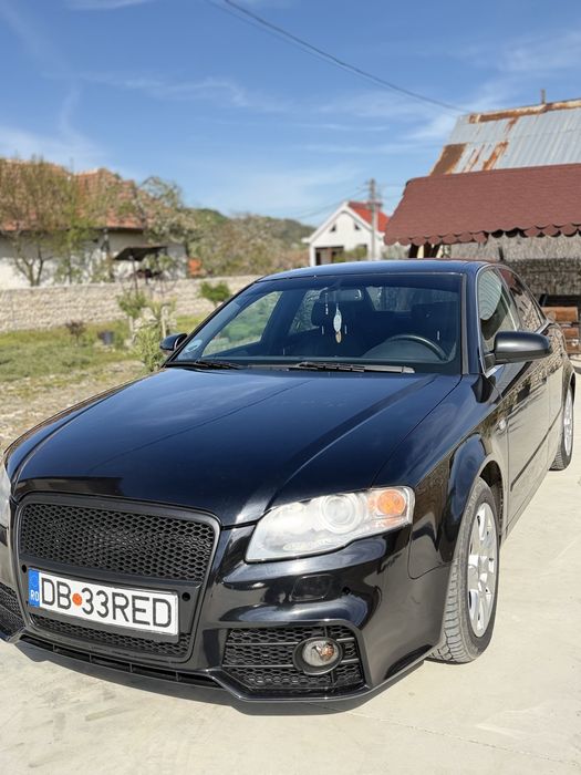 AUDI A4  S-LINE Berlina