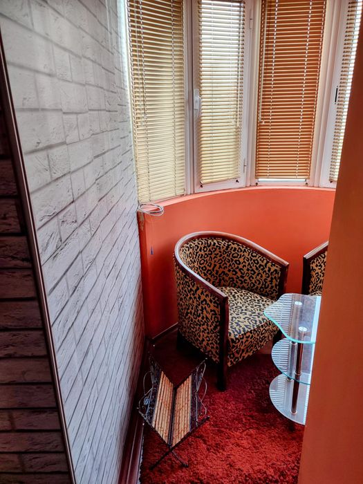 Дава се под наем Едностаен апартамент в Благоевград, Идеален център - 40 кв.м за 204 € - Снимка #4