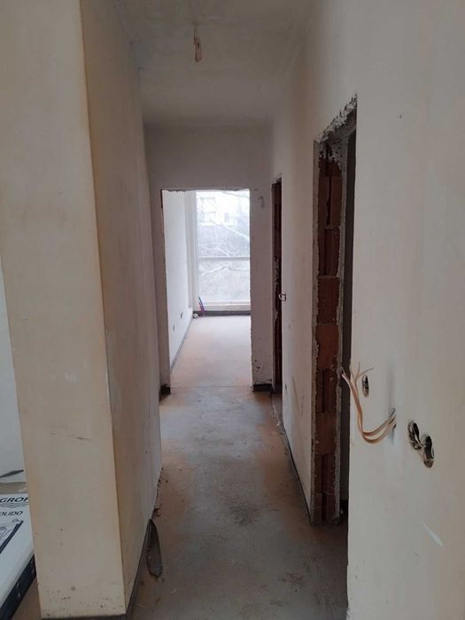 Продава се Двустаен апартамент в София, Младост 4 - 70 кв.м за 1377 €/кв.м - Снимка #2