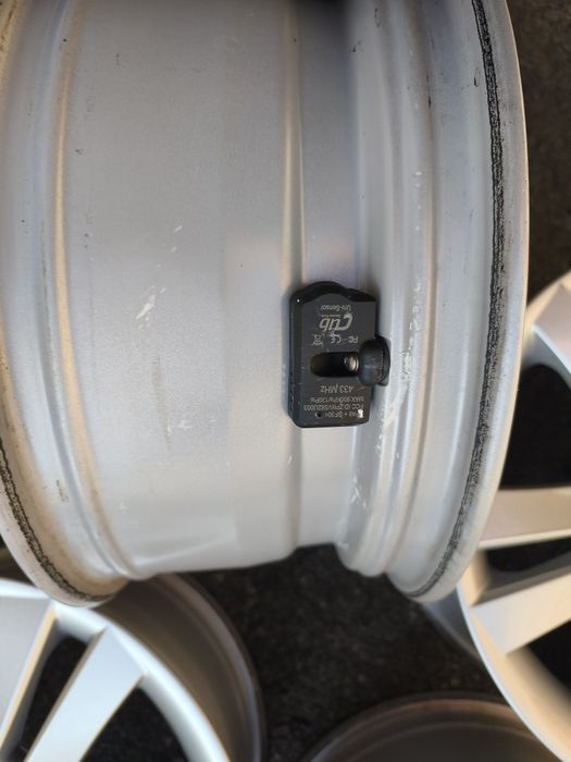 Фолксваген/VW - 16 цола 5x112; 4 бр. лети джанти