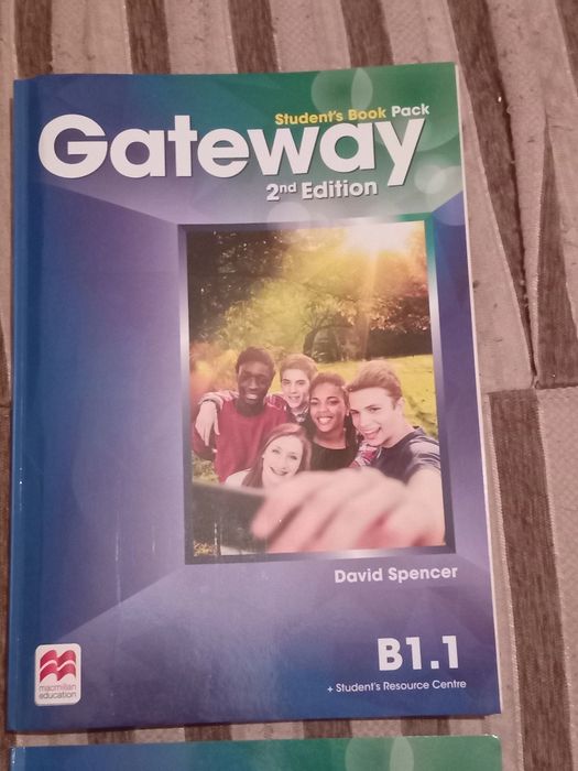GATEWAY 2nd Edition-Macmillan!