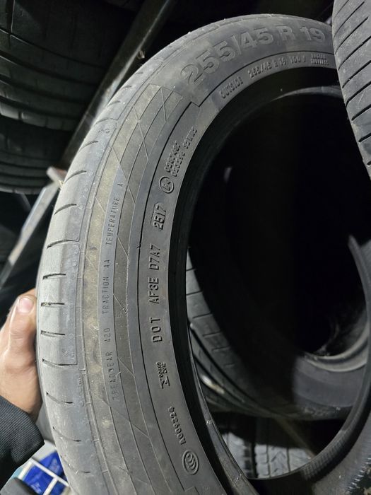 255 45 19 / 255/45/19 / 255/45R19 Continental, set 4 buc
