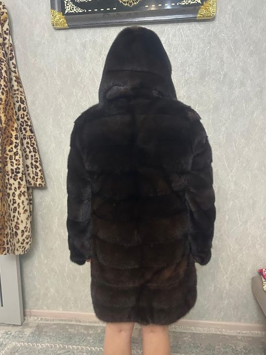 Продается шуба норковая