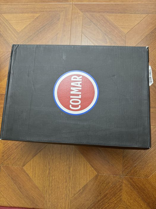 Продам мужские кроссовки COLMAR