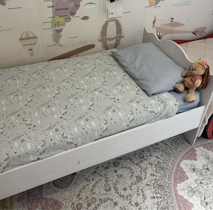 Спальный гарнитур для девочки