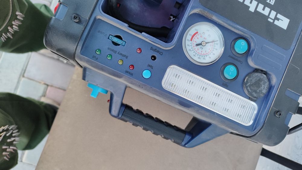 зарядная станция Einhell BT-PS 1700.