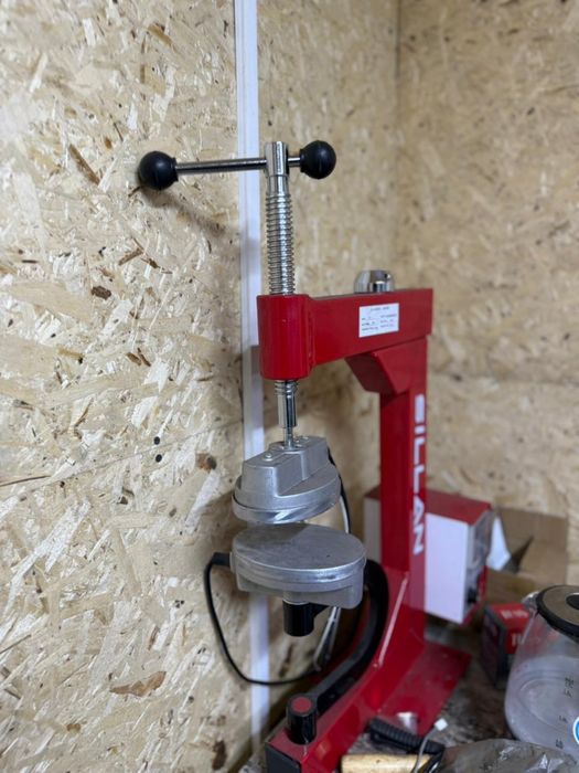 Продам шиномонтаж