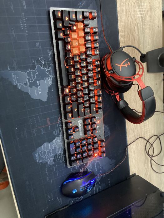 Игровой ПК в комплекте